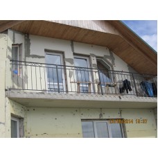 Балкон металлический кованый с декоративными корзинками - модель №4